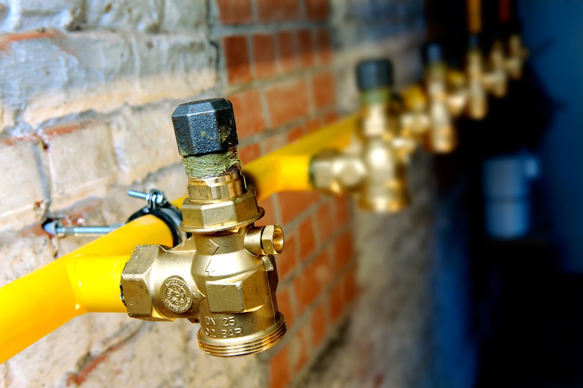 Betterdefined rules for disconnecting and opening internal gas